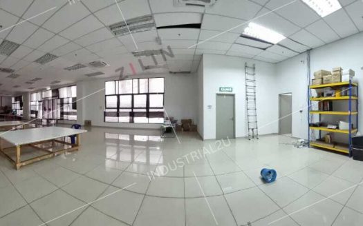 WAREHOUSE FOR RENT IN SERENDAH