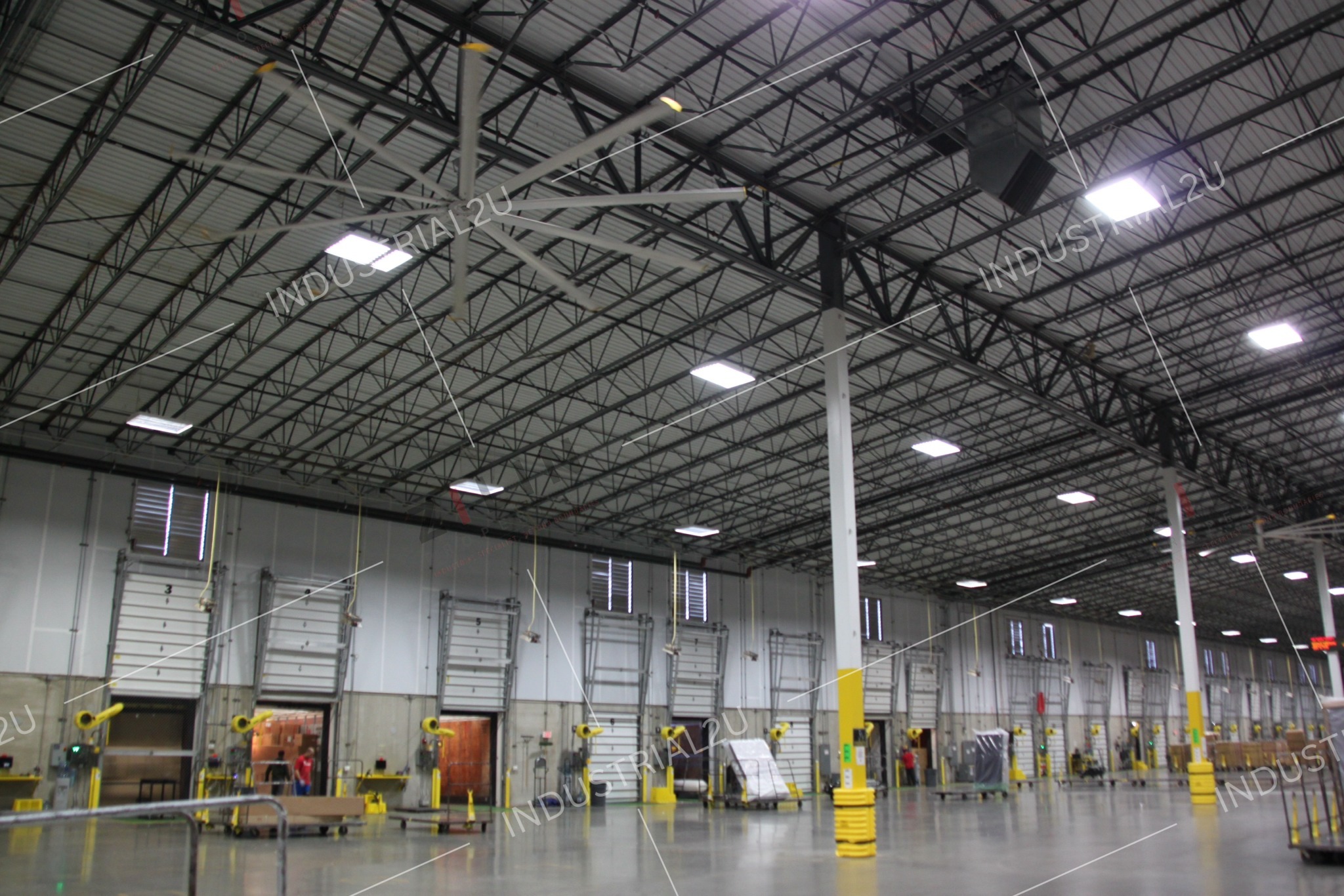 WAREHOUSE FOR SALE IN NORTH PORT